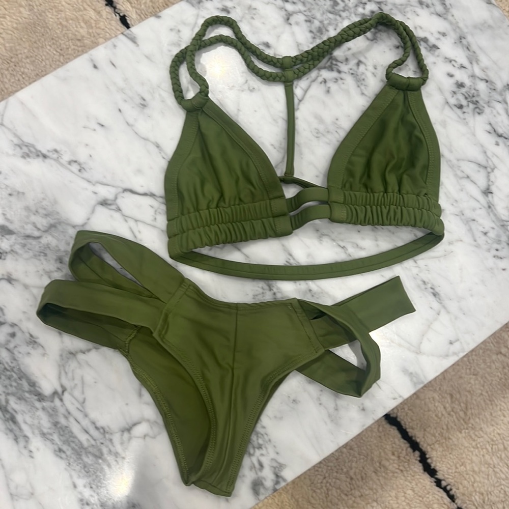 Montce Bikini Top + Bottom (S)